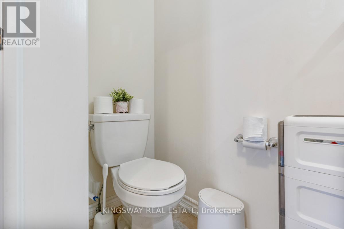 #95 165 HAMPSHIRE WAY - 10