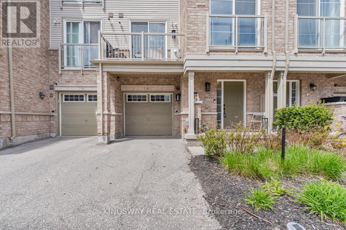 #95 165 HAMPSHIRE WAY - 3