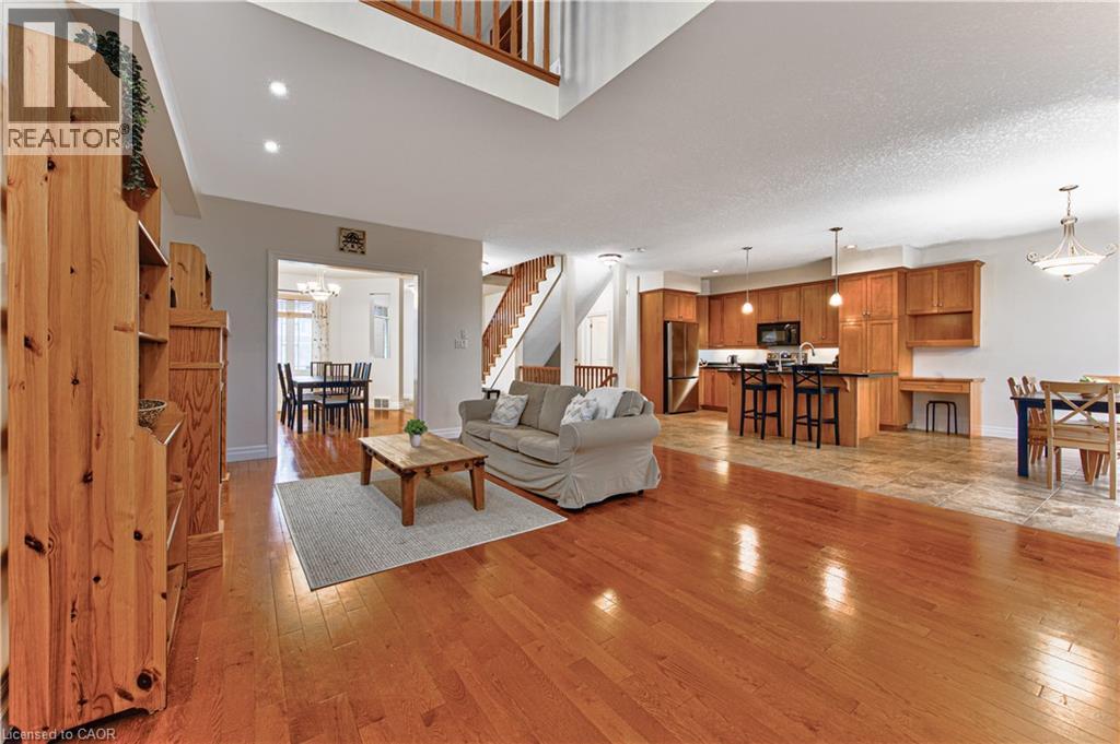455 WESTCROFT Drive, Waterloo, Ontario, N2T3A1 — Photo 6