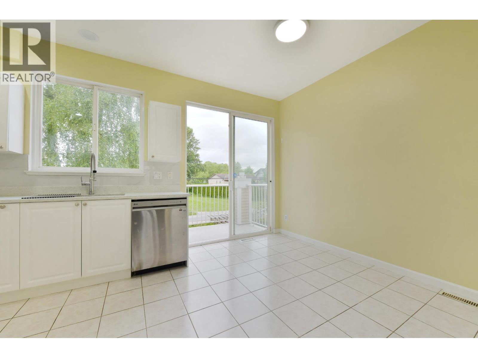83 22888 WINDSOR COURT, Richmond