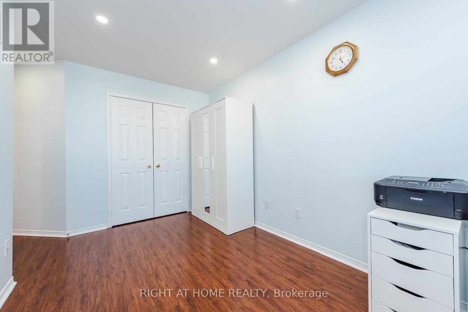 1268 NEWELL STREET - 27