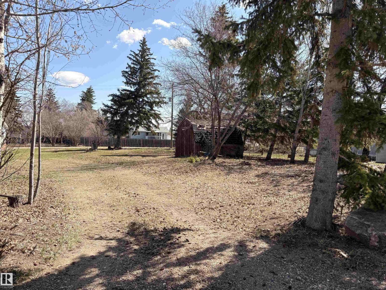 5007 51 ST - photo 2