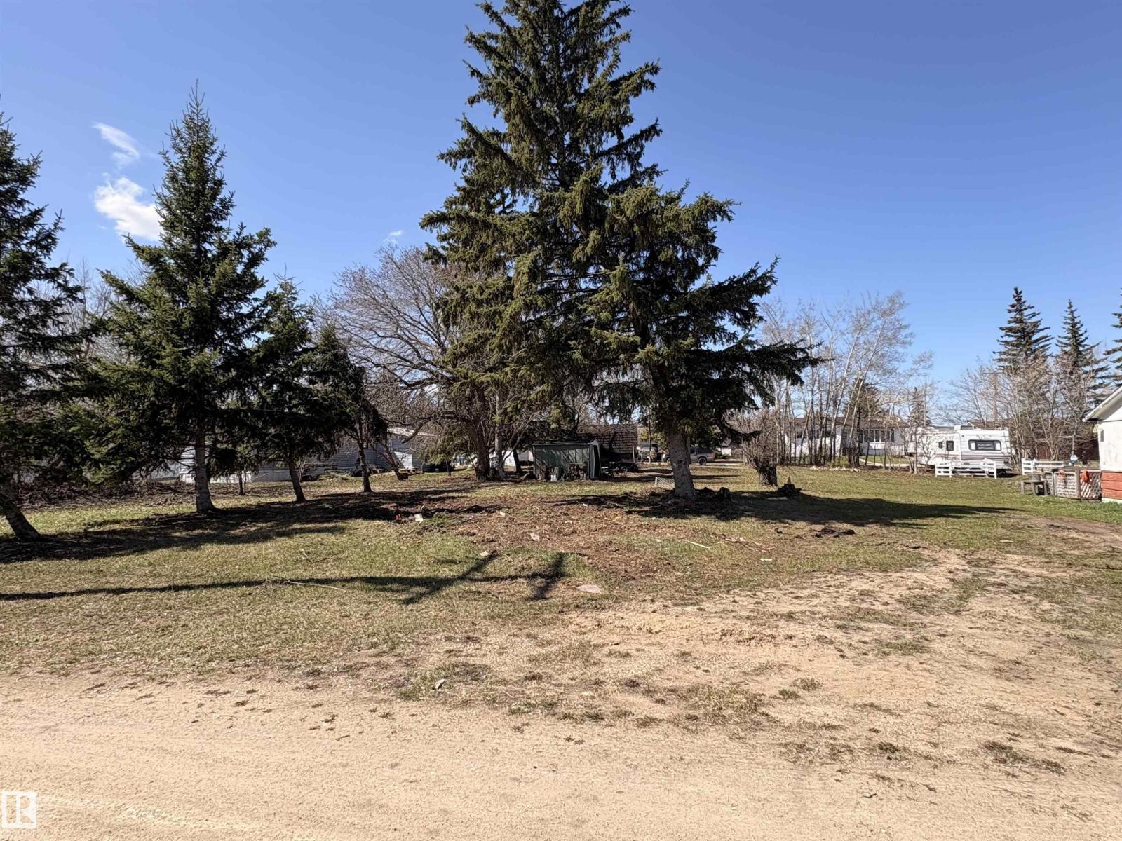 5007 51 ST - photo 3