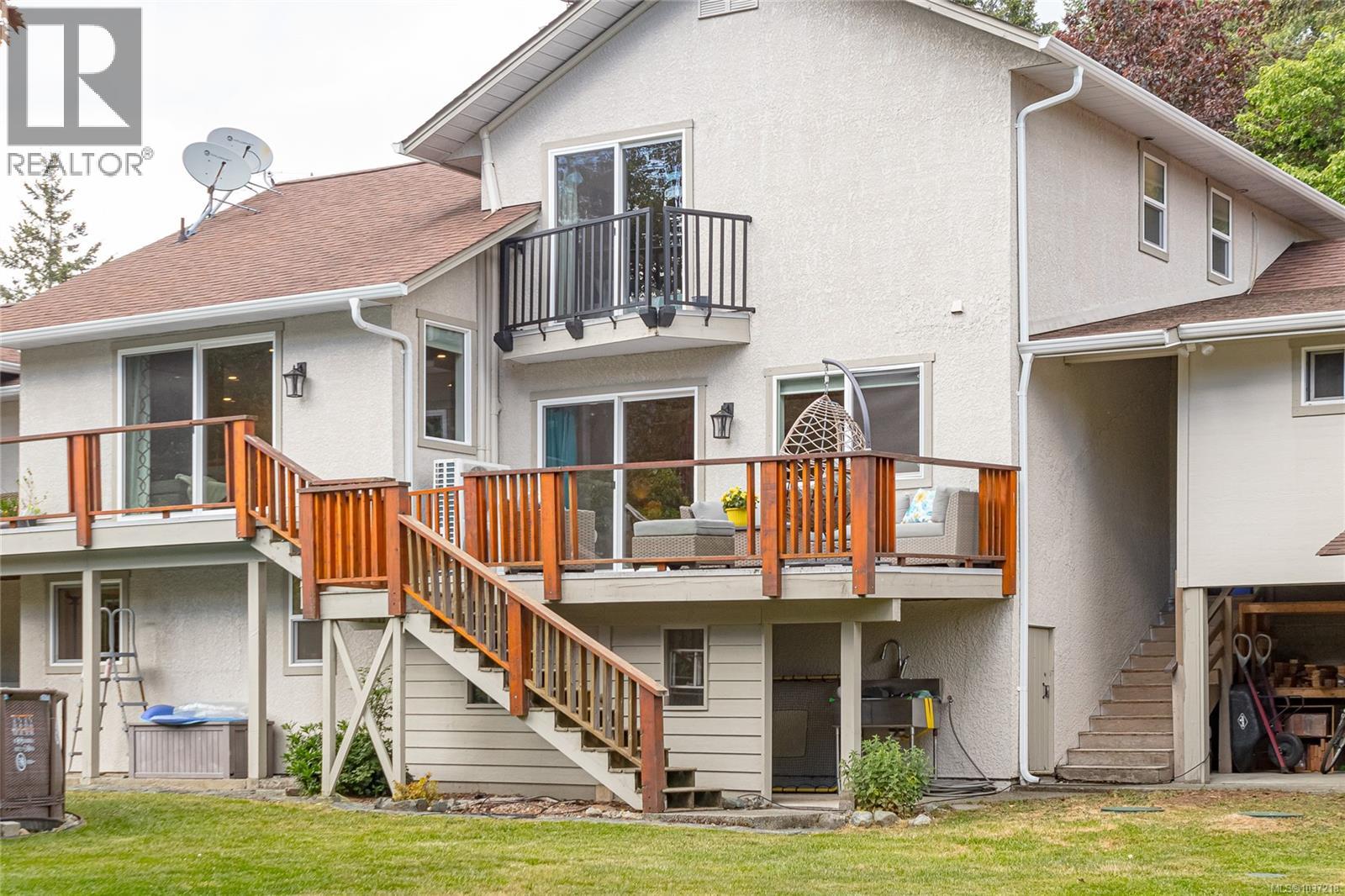 3729 Panorama Cres - 80
