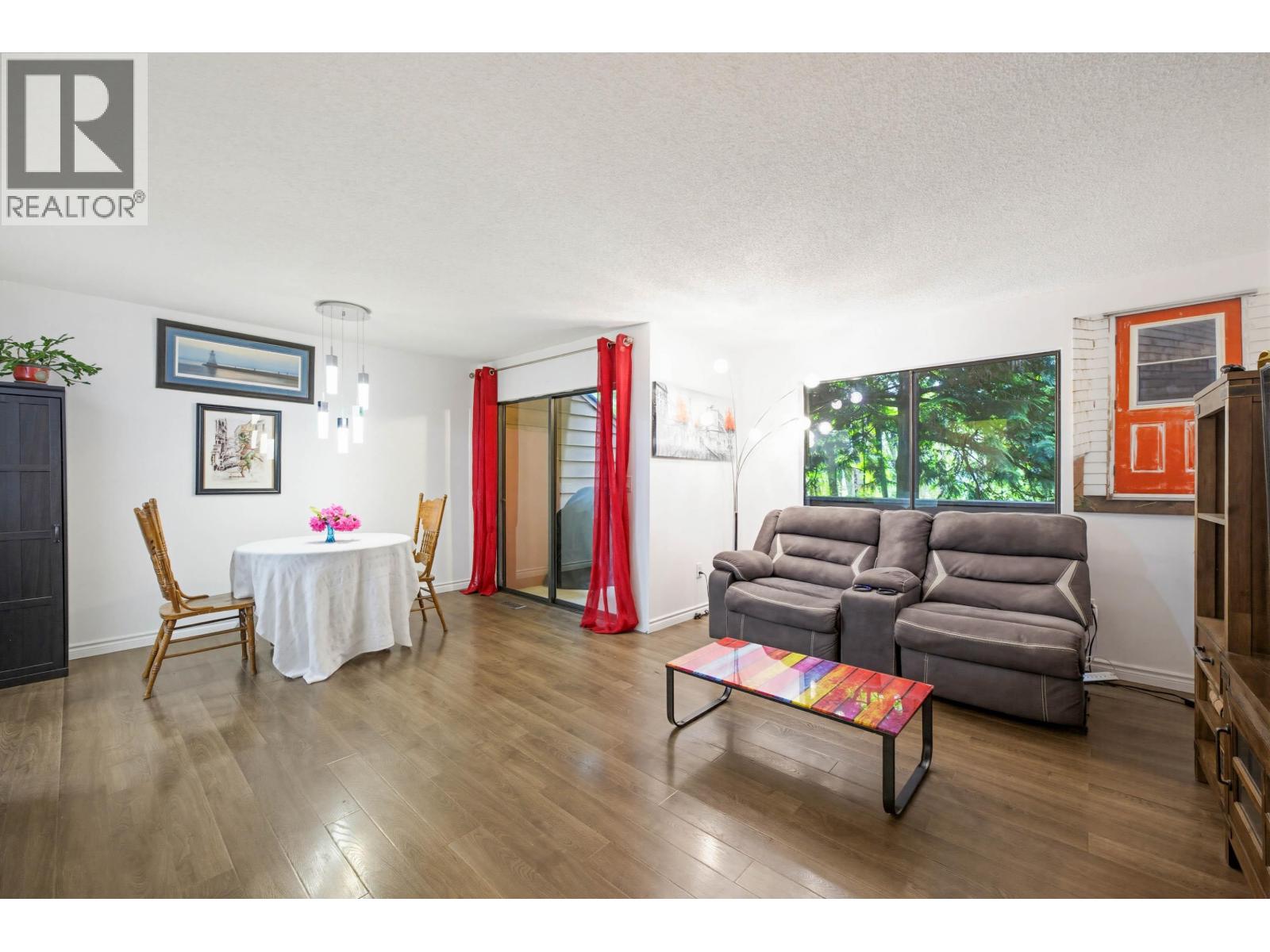 320 CORNELL WAY, Port Moody
