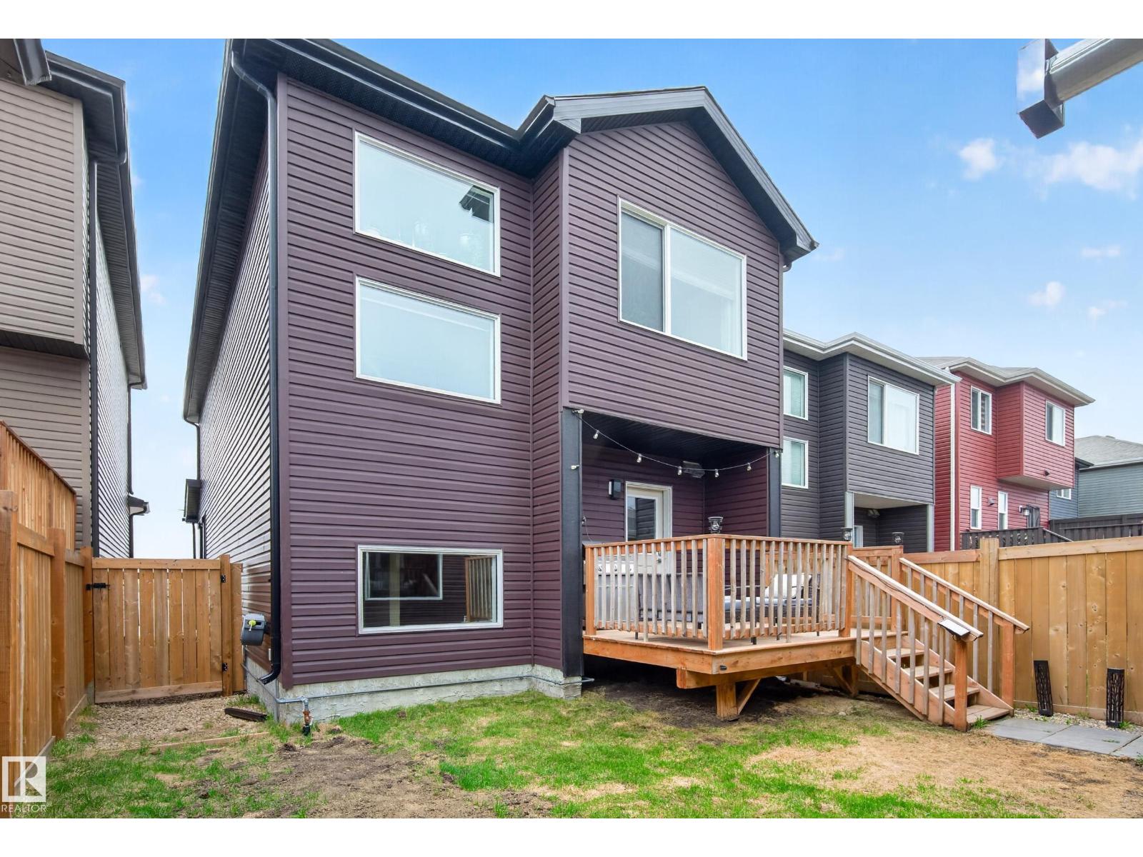276 Rolston WD — photo 32