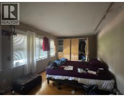 7273 Braeside Drive, Burnaby, BC V5A1E9 Photo 6