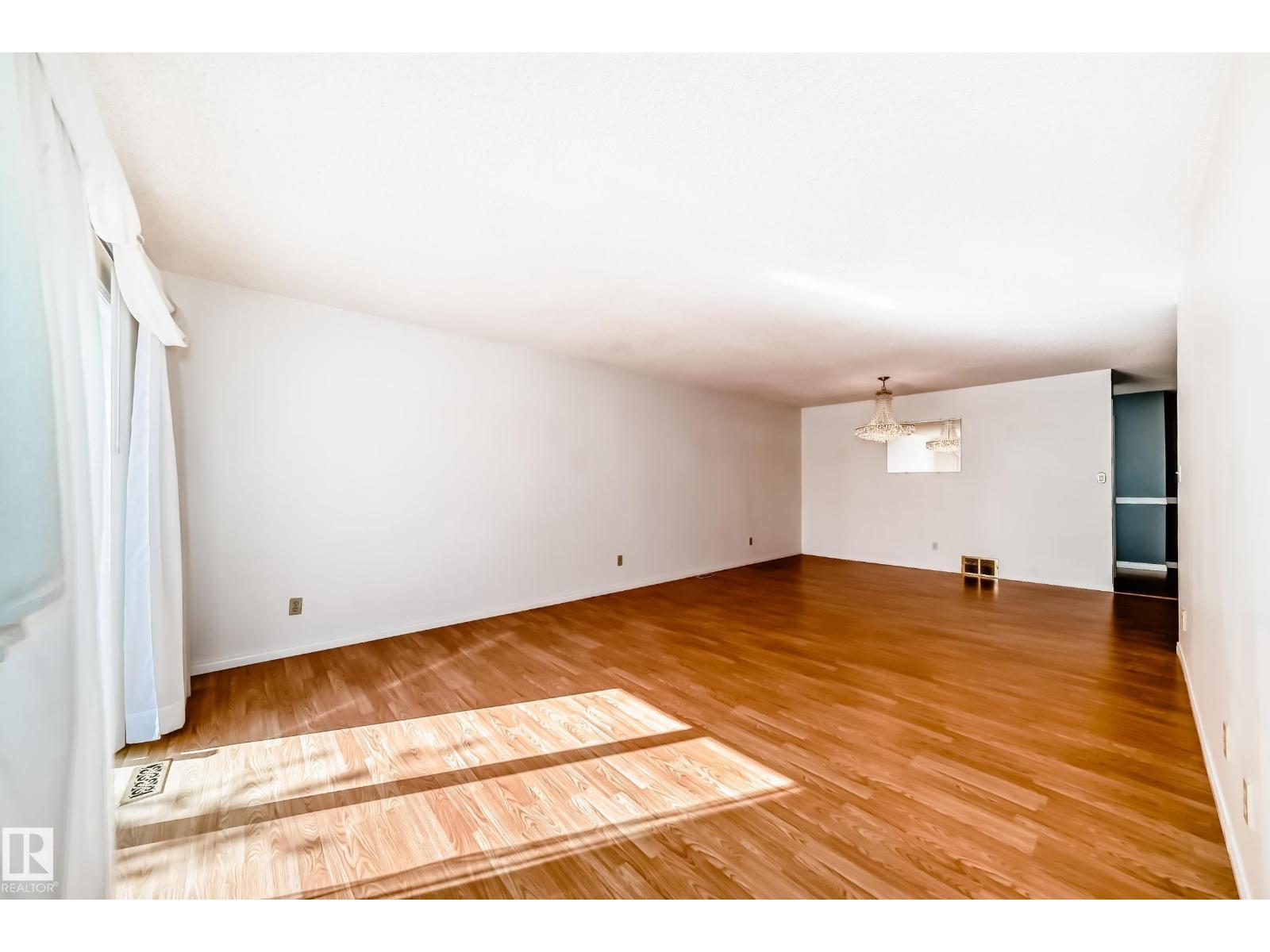 5927 189 ST NW - 19