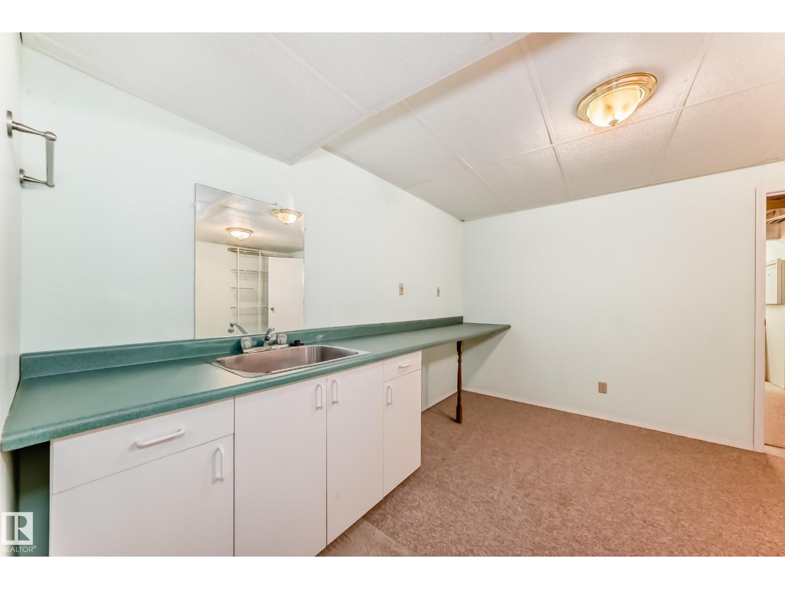 5927 189 ST NW - 39