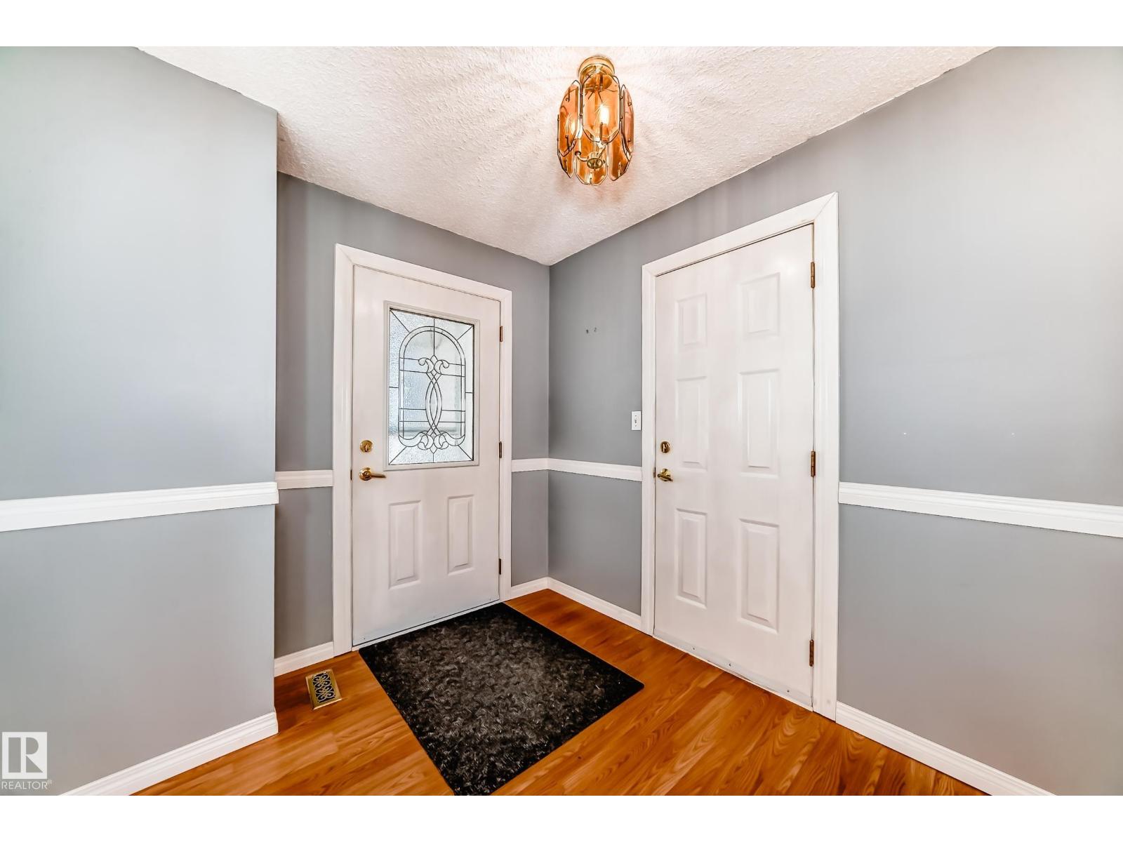 5927 189 ST NW - 4