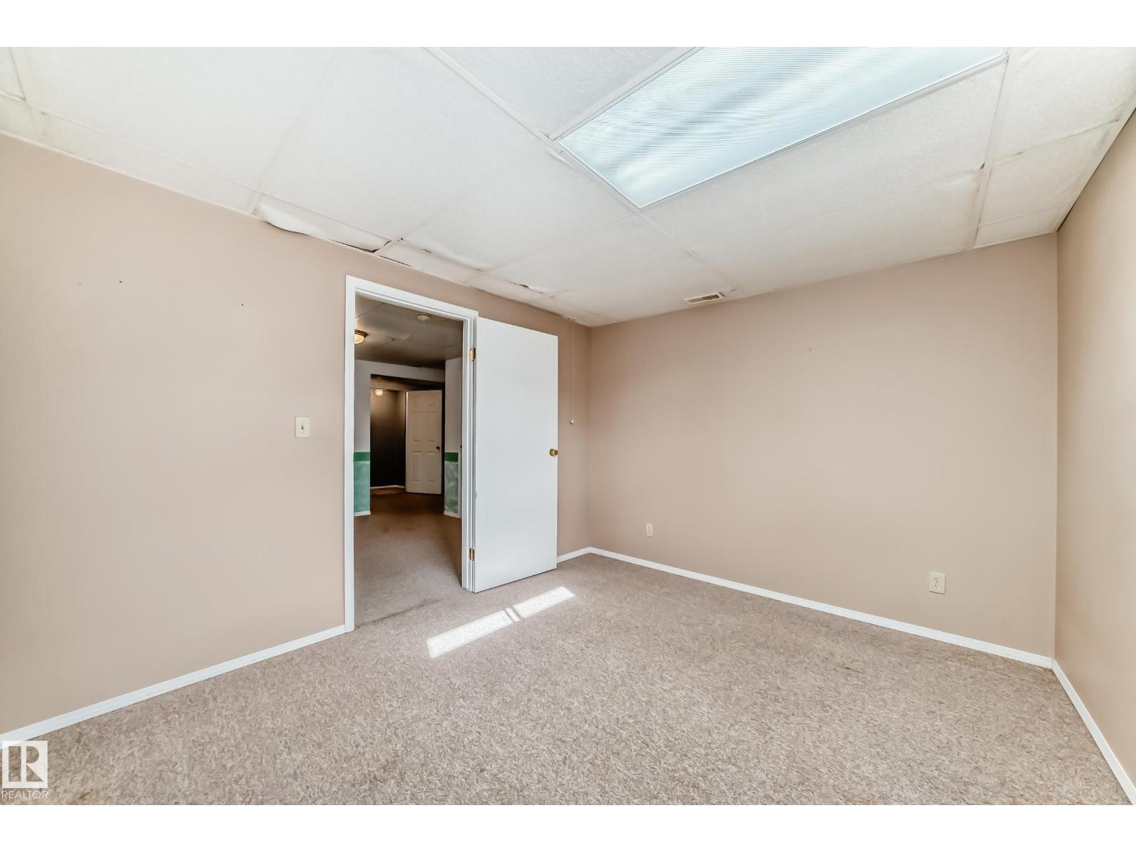 5927 189 ST NW - 41