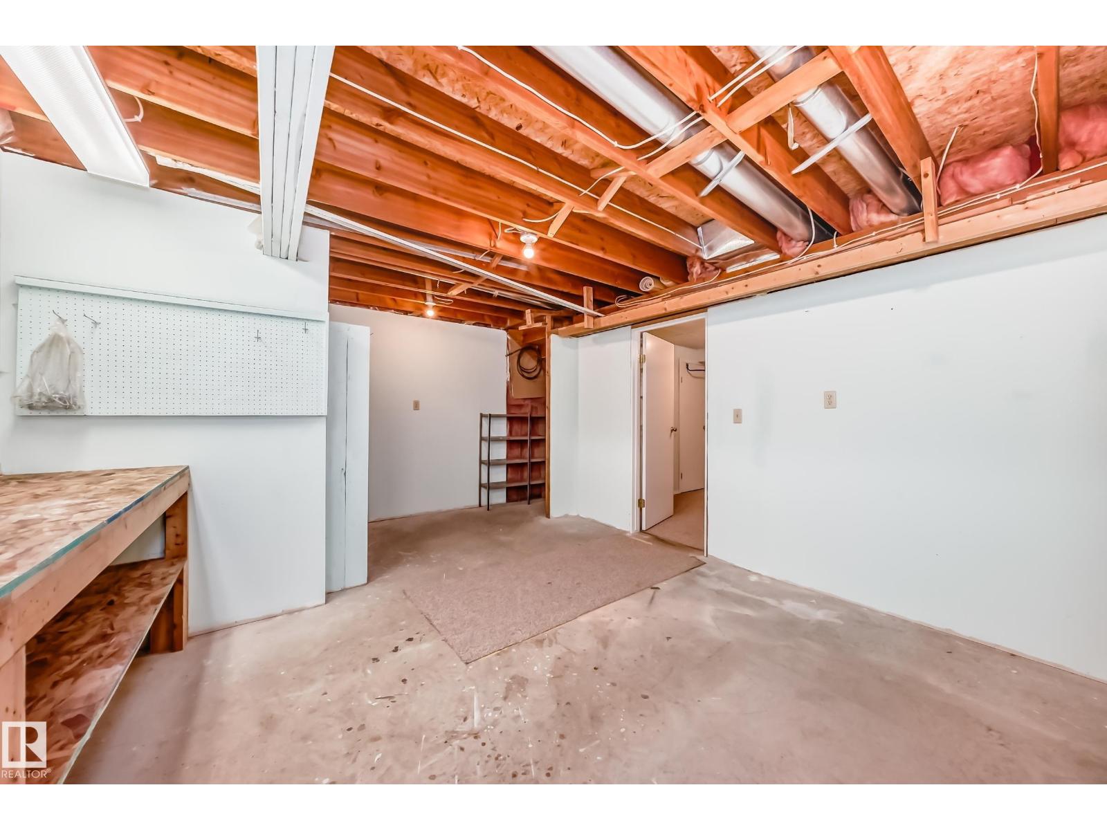 5927 189 ST NW - 44