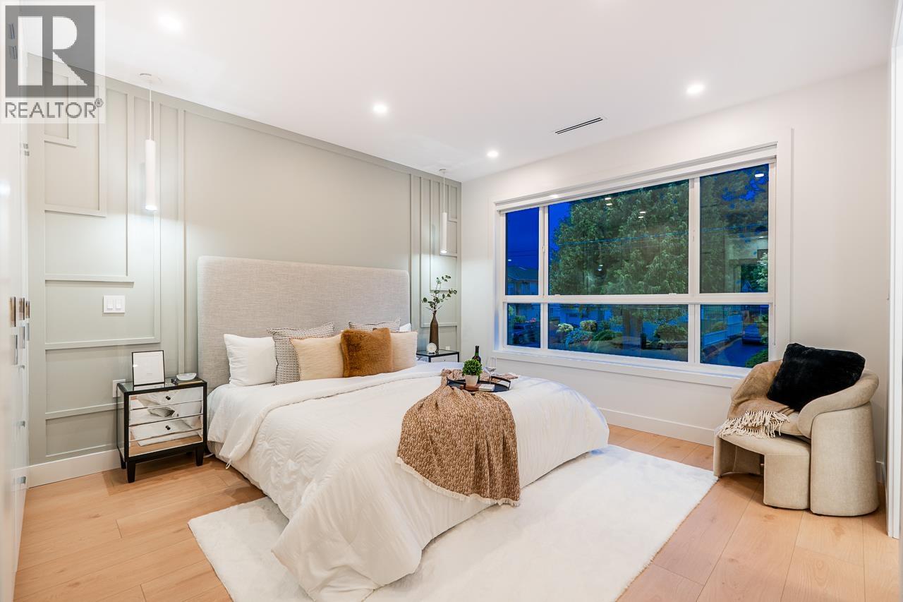 1 4278 WATLING STREET, Burnaby