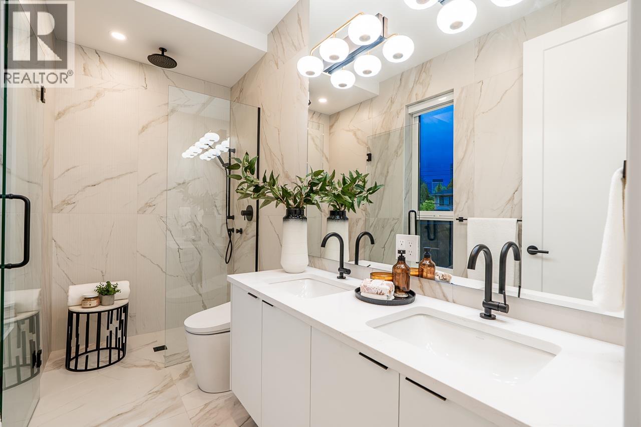 2 4278 WATLING STREET, Burnaby