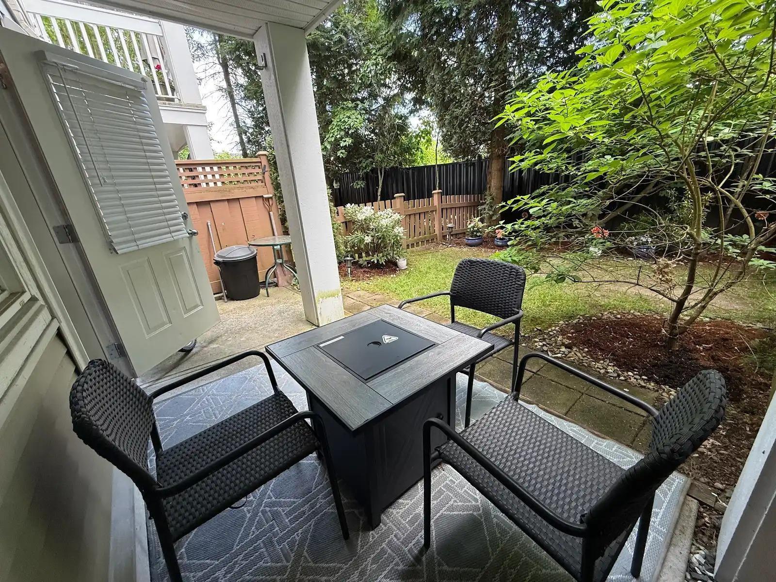 33 20460 66 AVENUE, Langley