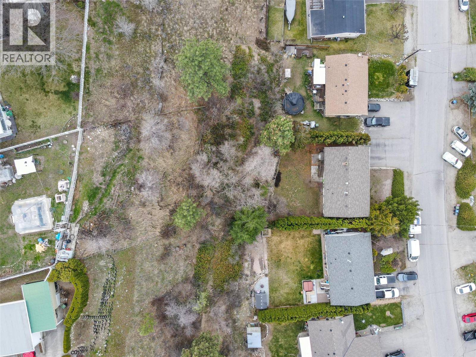 805 Camelia Road - 54