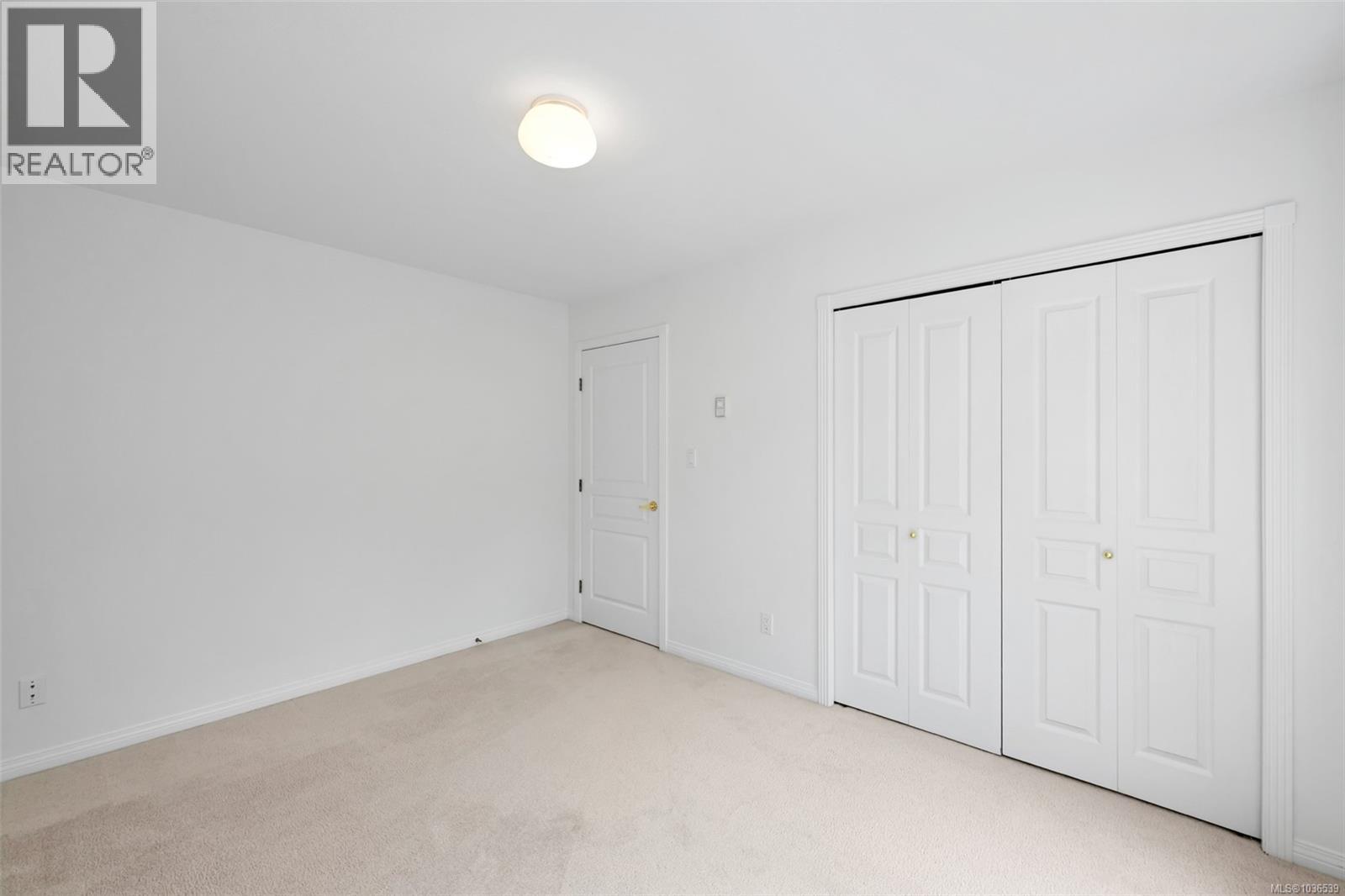 77 14 Erskine Lane, View Royal