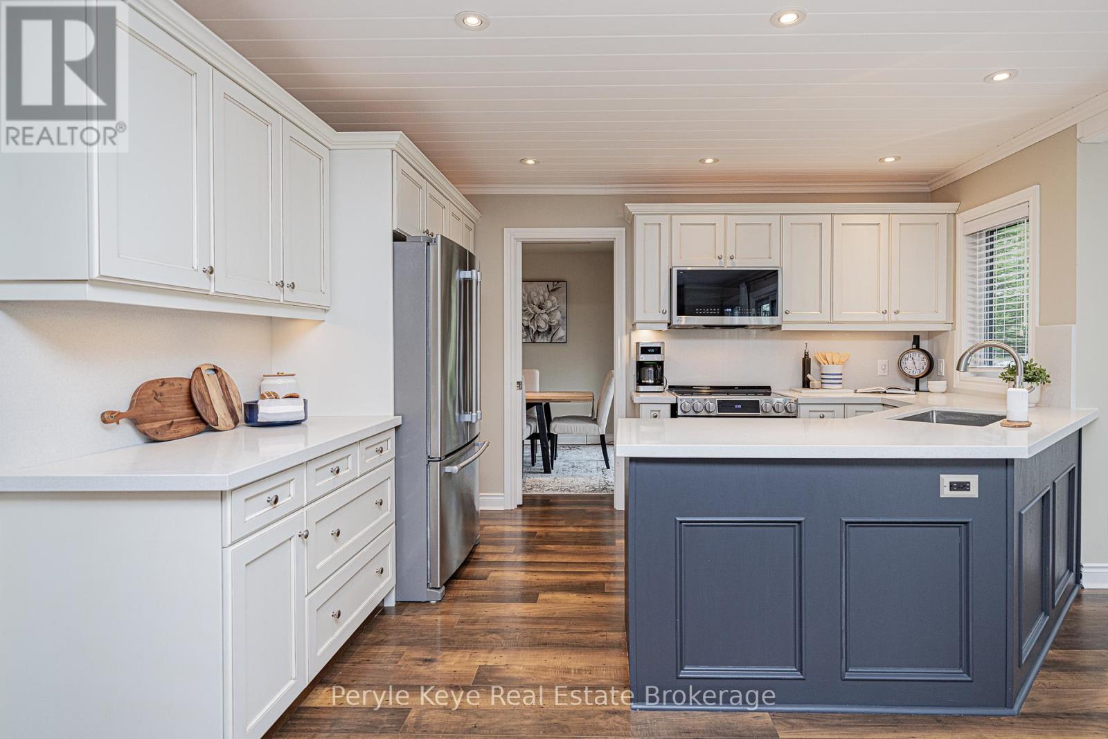 5 MACKENZIE DRIVE - 19