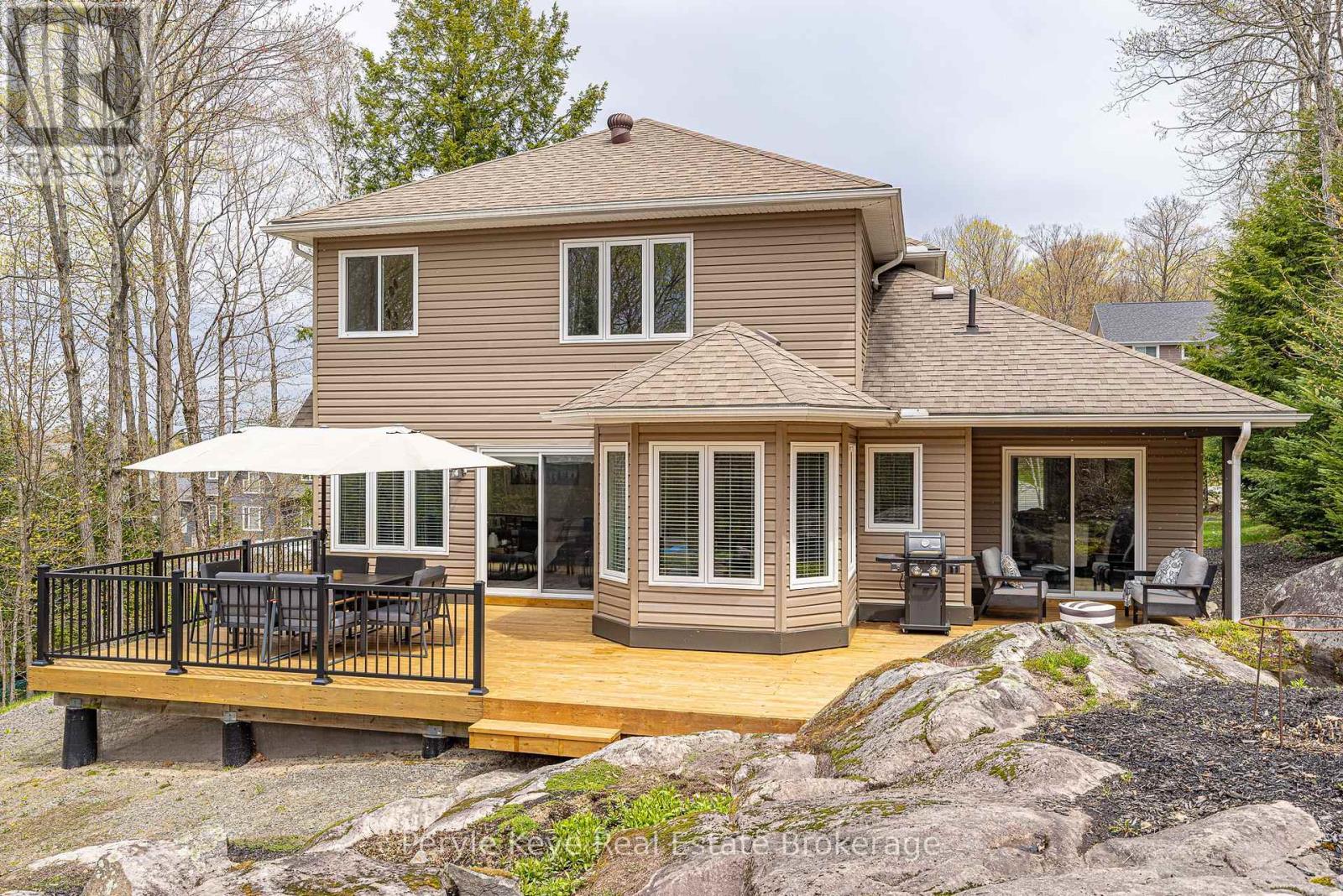 5 MACKENZIE DRIVE - 34
