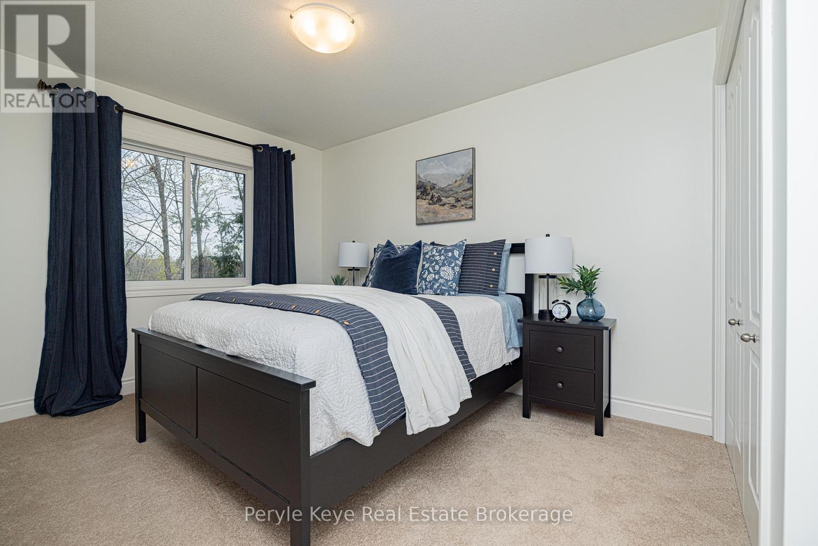 5 MACKENZIE DRIVE - 48