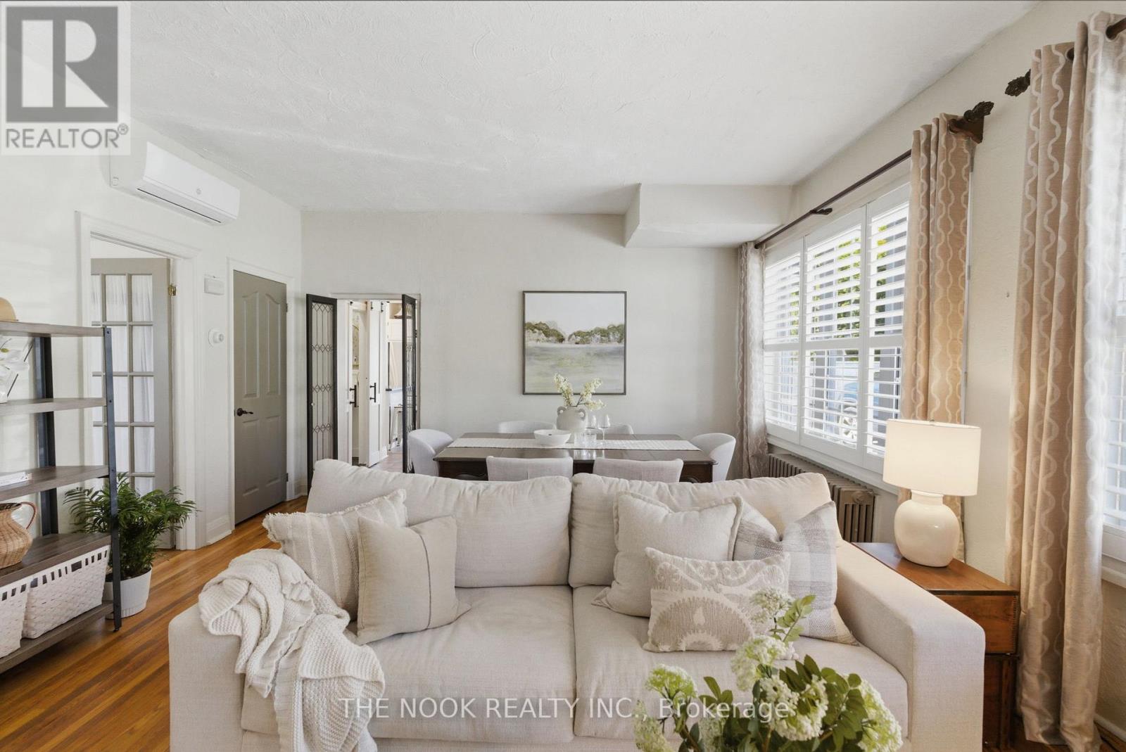 17 LOVERS LANE - 16