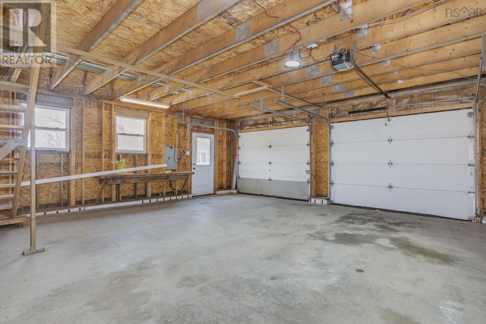 12636 Highway 1 - 38