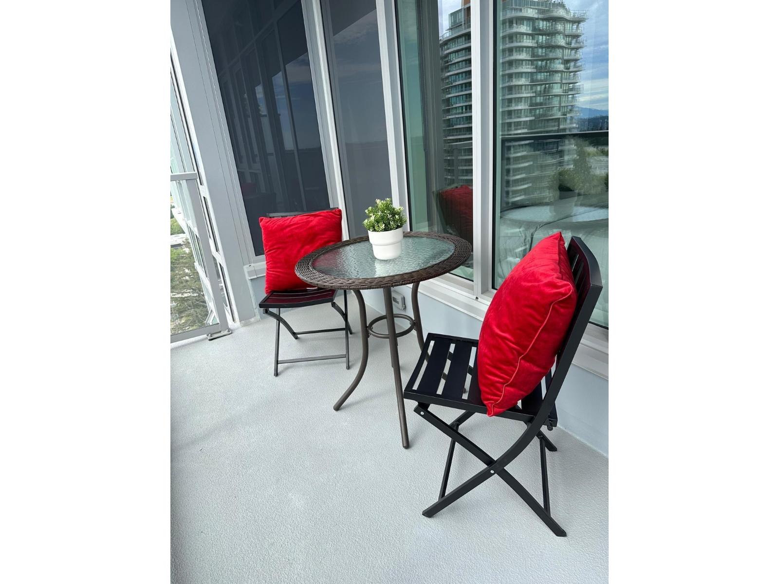 1701 13350 CENTRAL AVENUE, Surrey