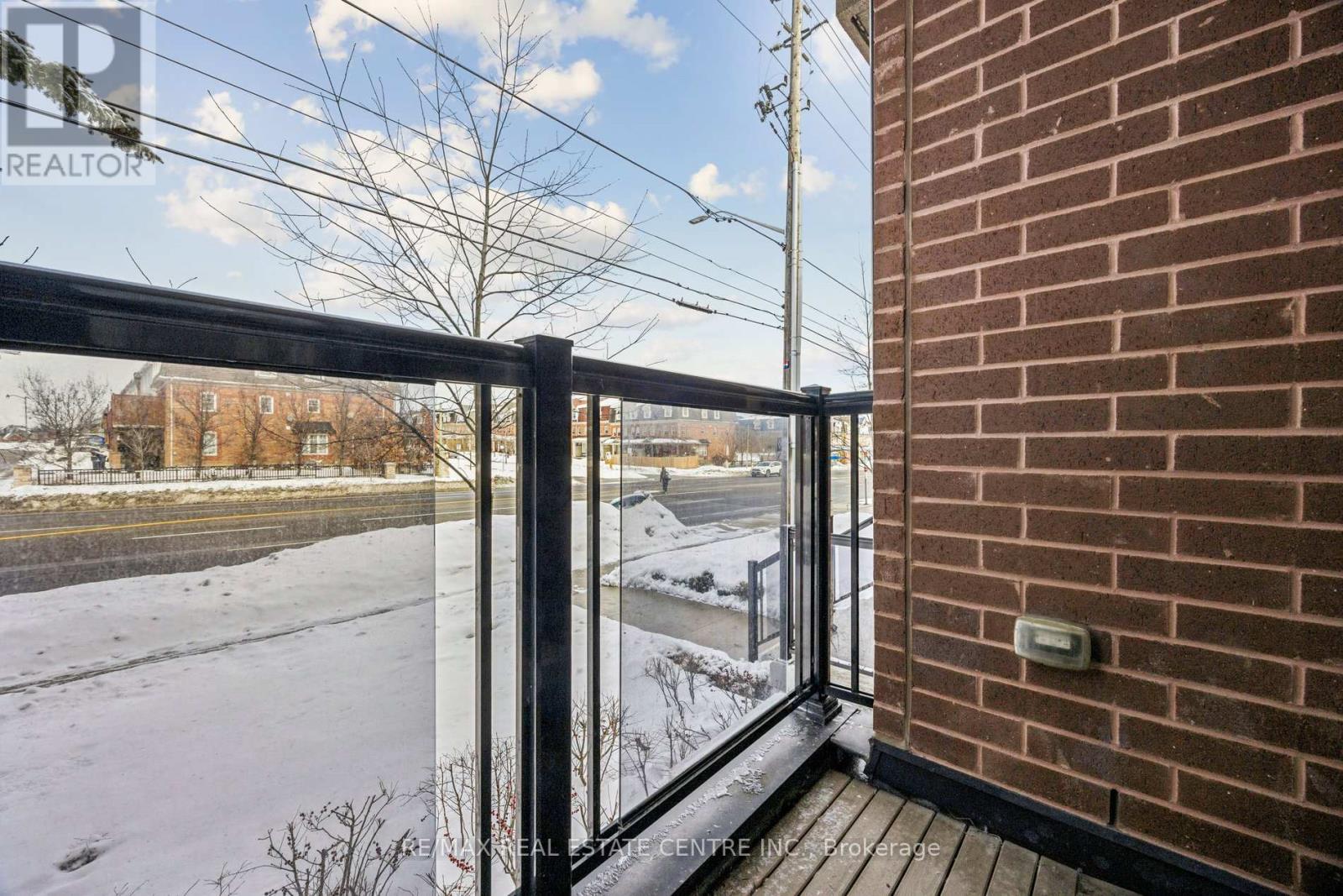 #210 8835 SHEPPARD AVENUE E - 19