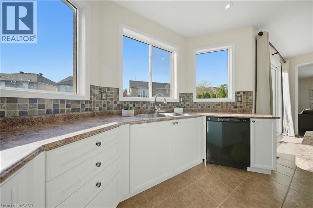 1227 CHRISTIE Circle, Milton, Ontario, L9T6V4 — Photo 33