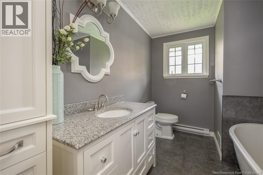 122 Burpee Street - 11