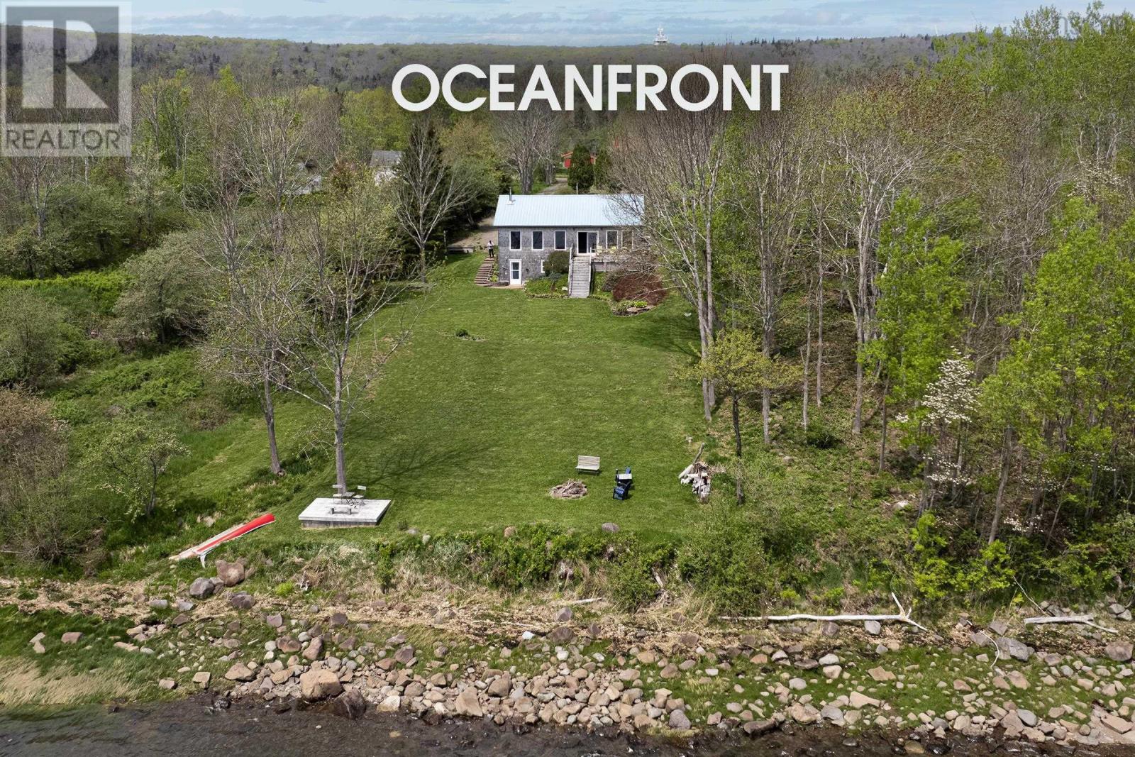Property photo of 2888 Granville Road
