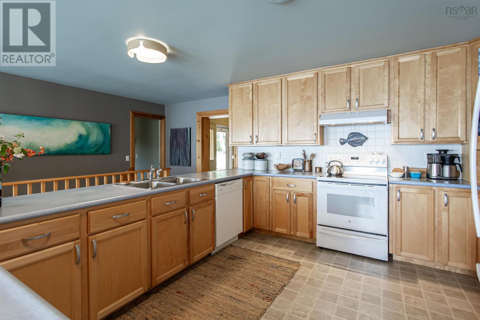 Property 36 of 46 of 2888 Granville Road