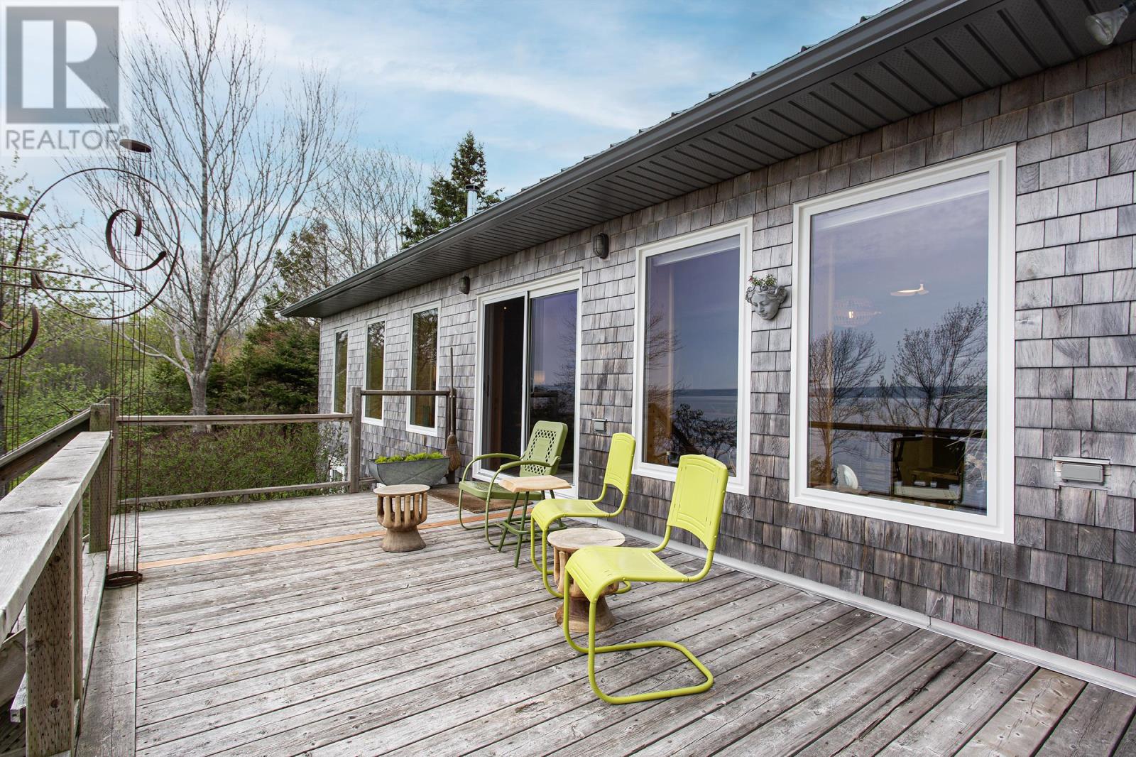 Property 26 of 46 of 2888 Granville Road