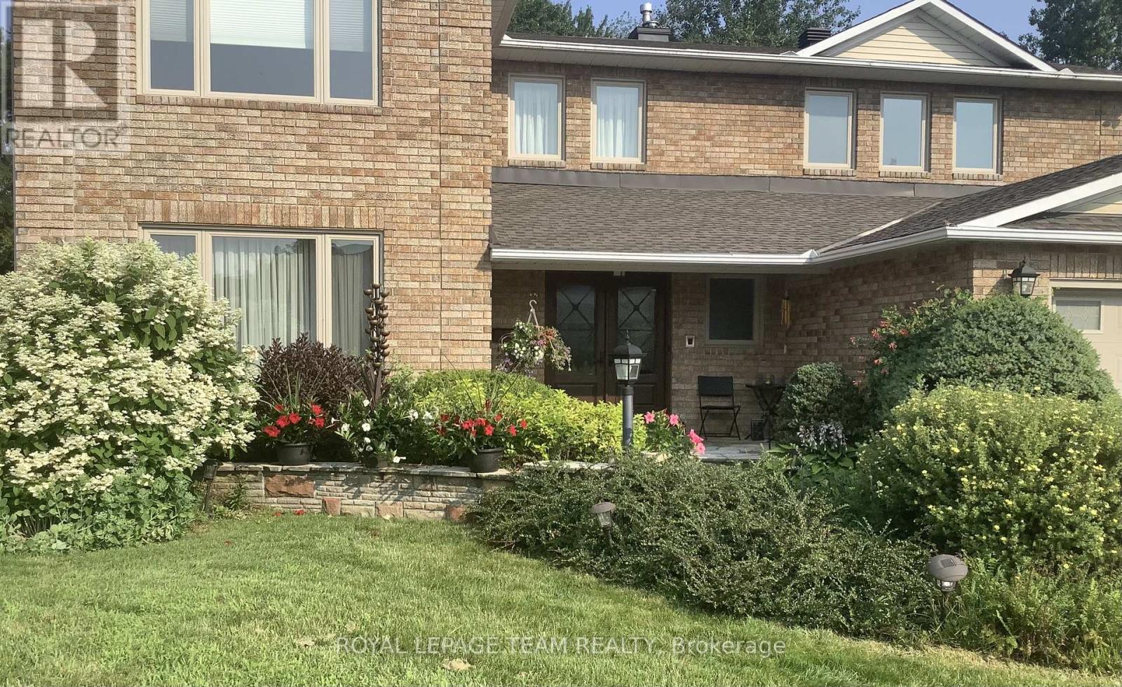 Beautifully maintained family home