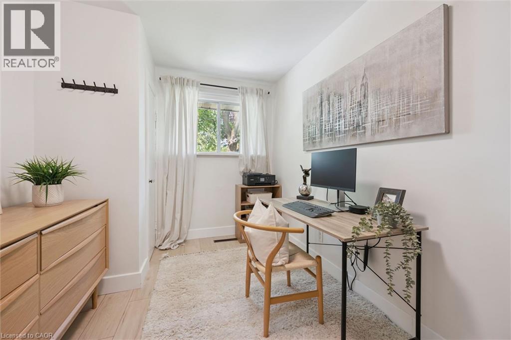 98 CHELSEA Road - 13