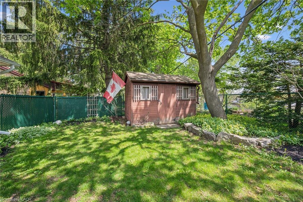 98 CHELSEA Road, Kitchener, Ontario, N2B1H9 — Photo 14