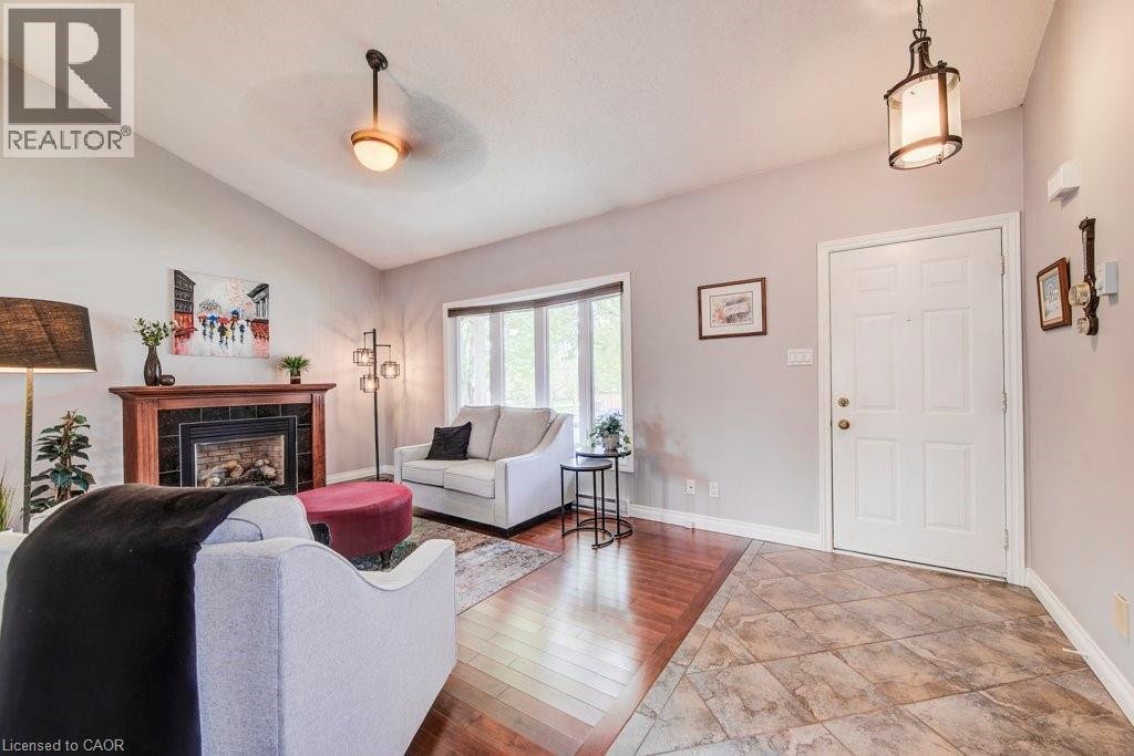 351 AUBURN Drive, Waterloo, Ontario, N2K3K8 — Photo 3