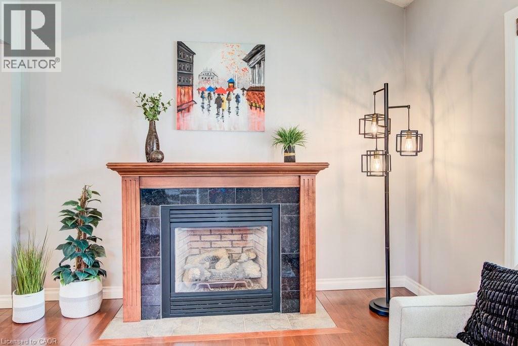 351 AUBURN Drive, Waterloo, Ontario, N2K3K8 — Photo 34