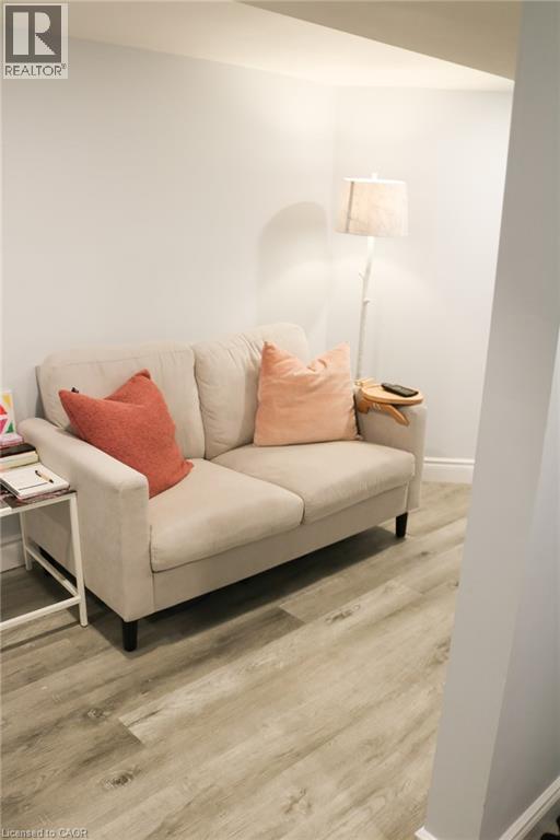 284 EAST 21ST Street Unit# Lower, Hamilton, Ontario, L8V2T9 — Photo 8
