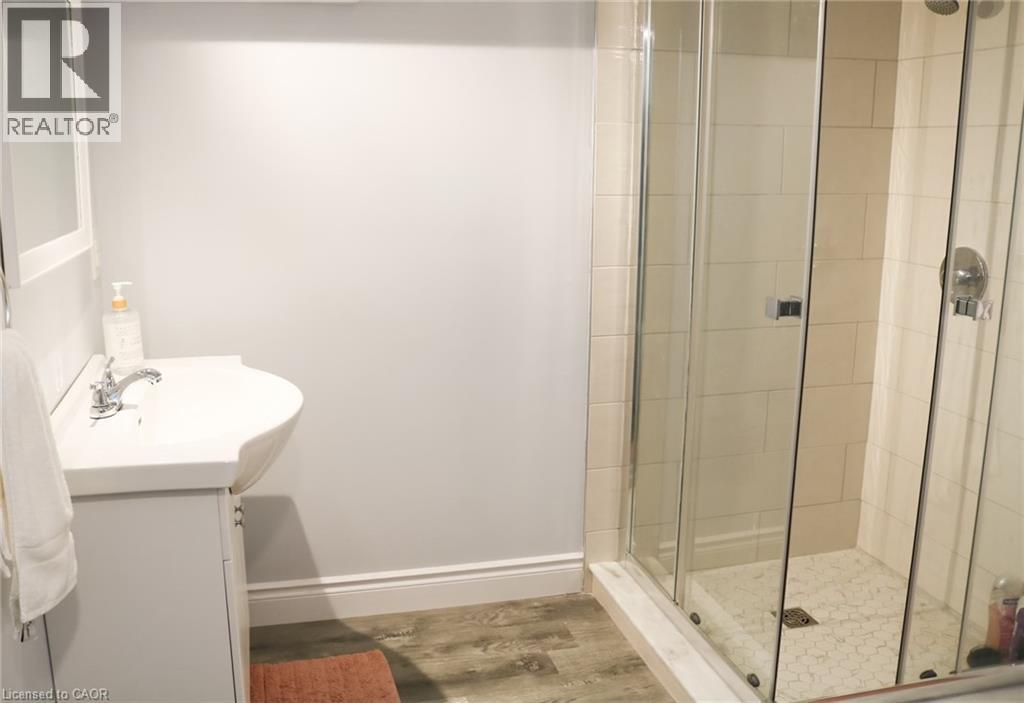 284 EAST 21ST Street Unit# Lower, Hamilton, Ontario, L8V2T9 — Photo 14