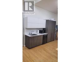 203 - 1245 Caledonia Road, Toronto, ON M6A2X6 Photo 6