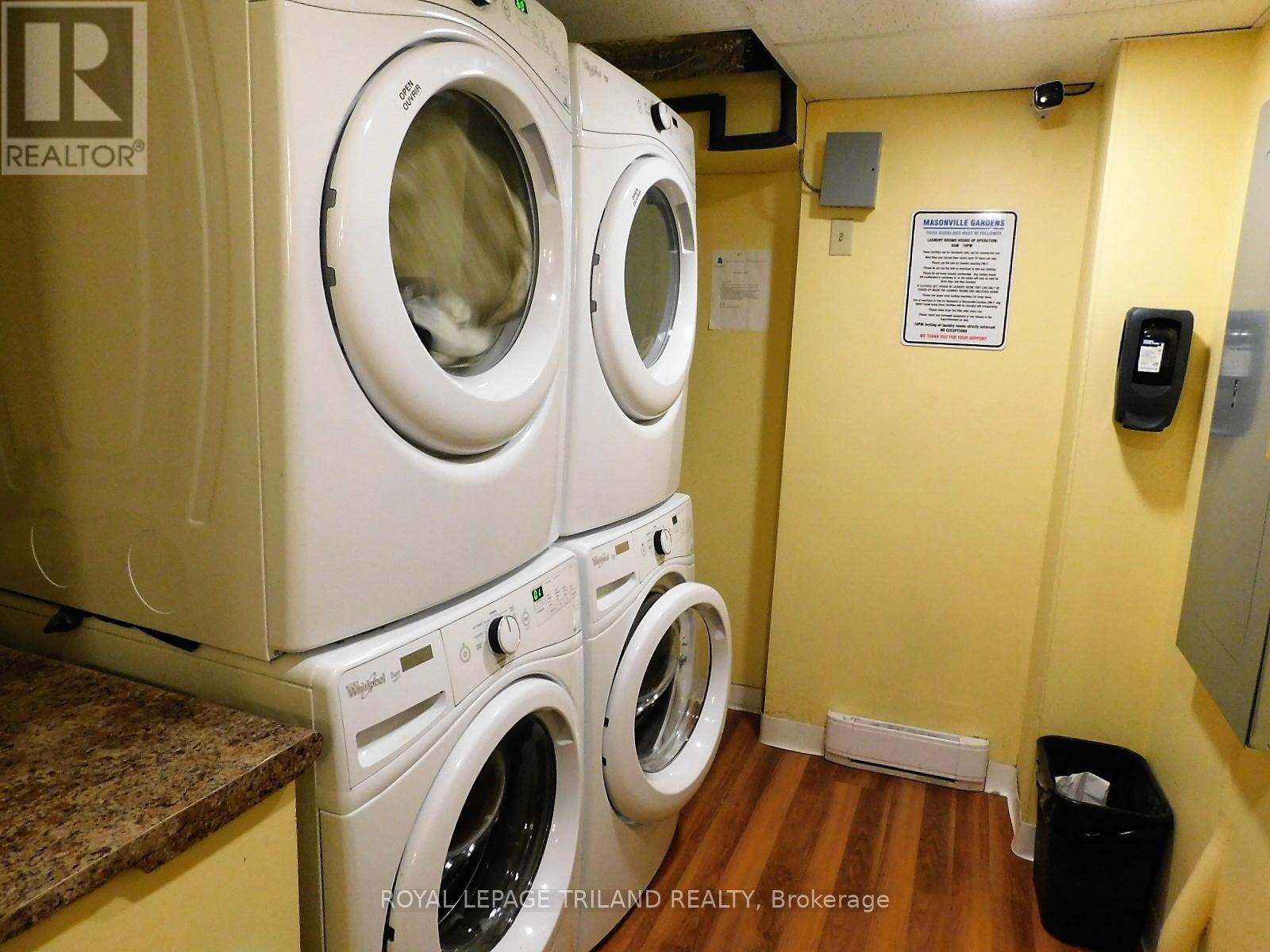 #110 5 JACKSWAY CRESCENT - 18