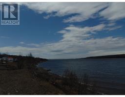 12 Lakeview Drive thumbnail 11