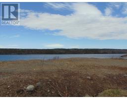 12 Lakeview Drive thumbnail 18