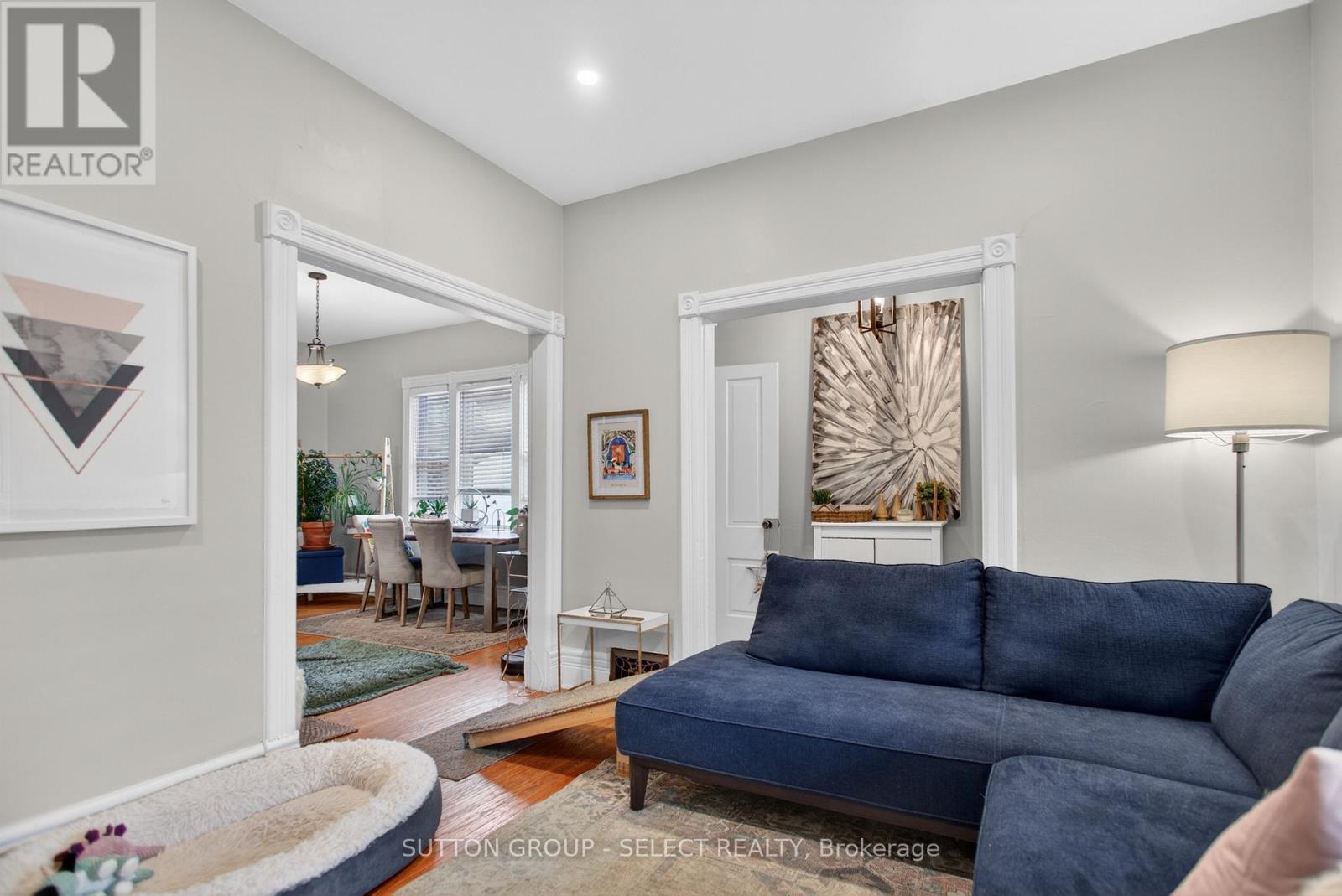 14 ARTHUR STREET - 9