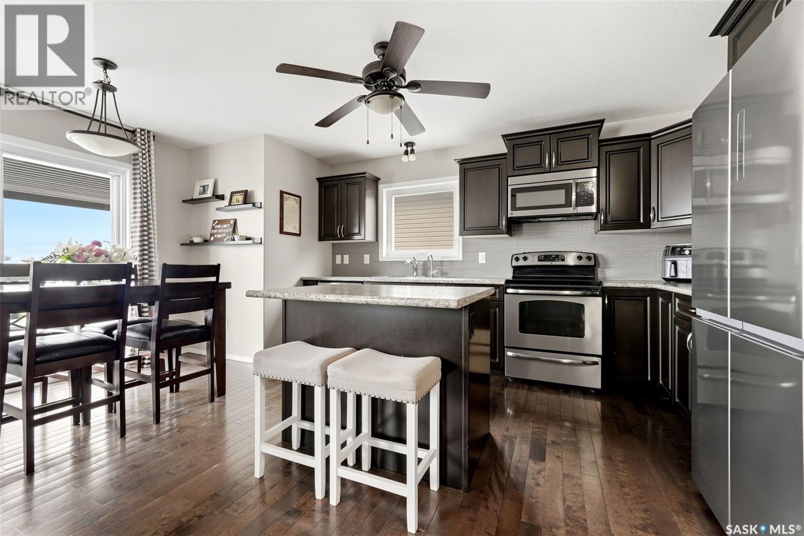 5038 Anthony WAY - 9