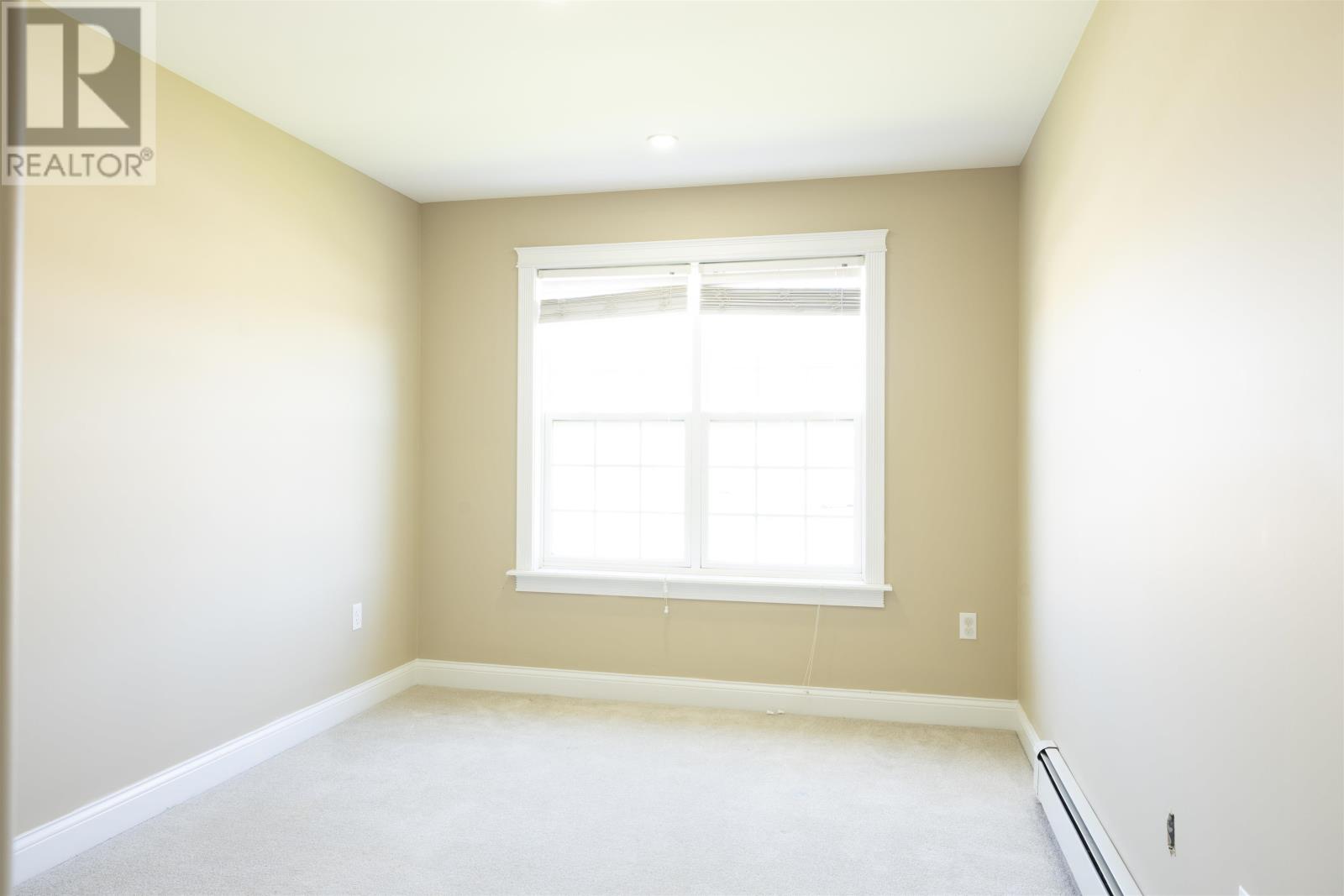 15 Raspberry Avenue - 28