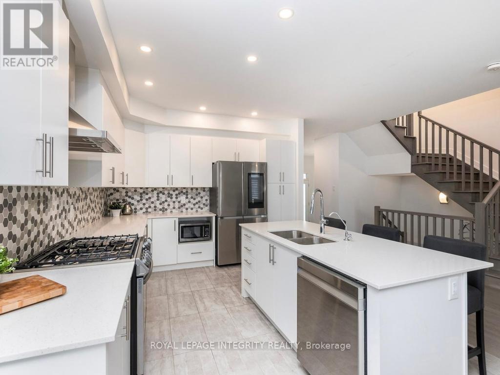 28 MENDOZA WAY - 17