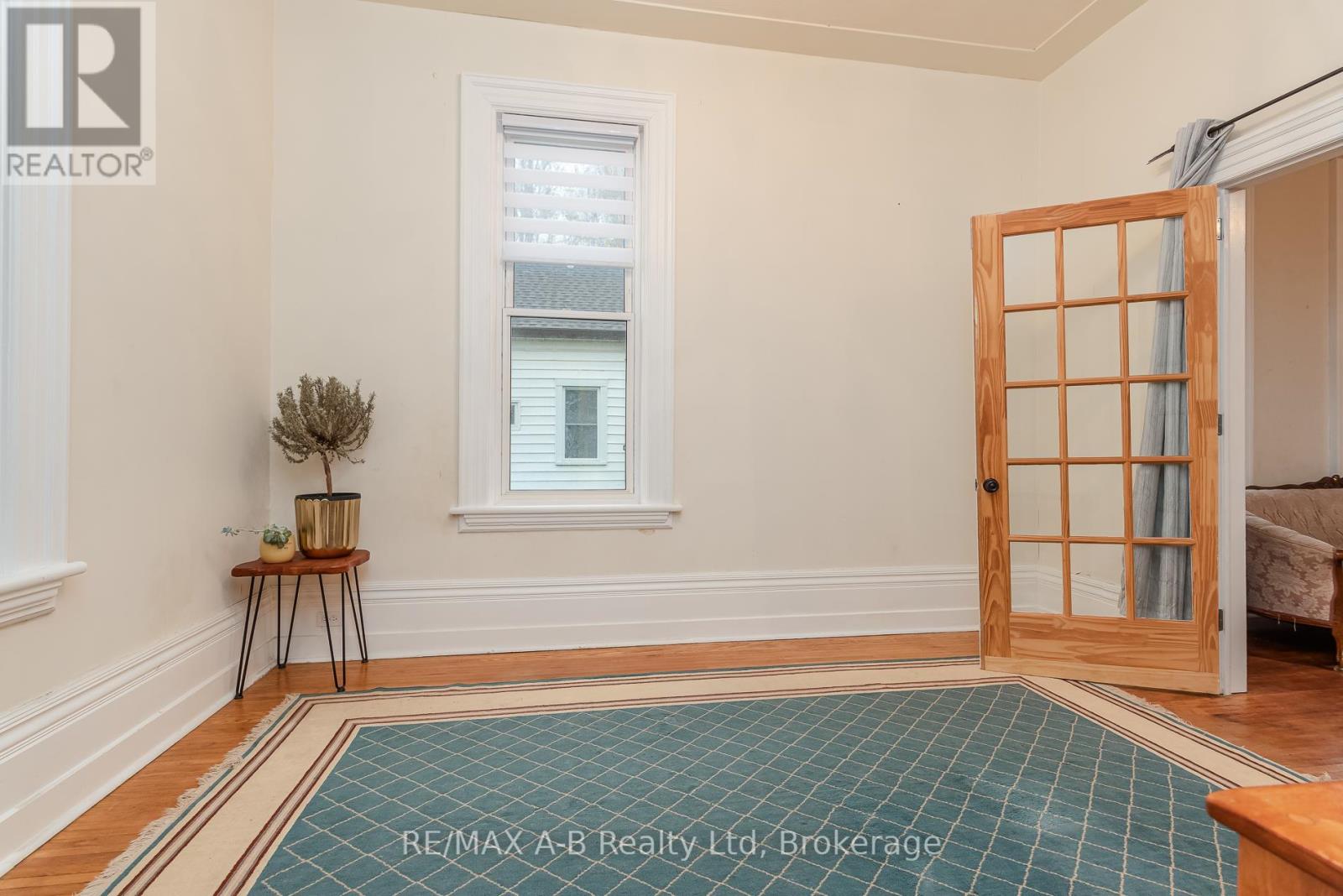 27 HOME STREET - 10