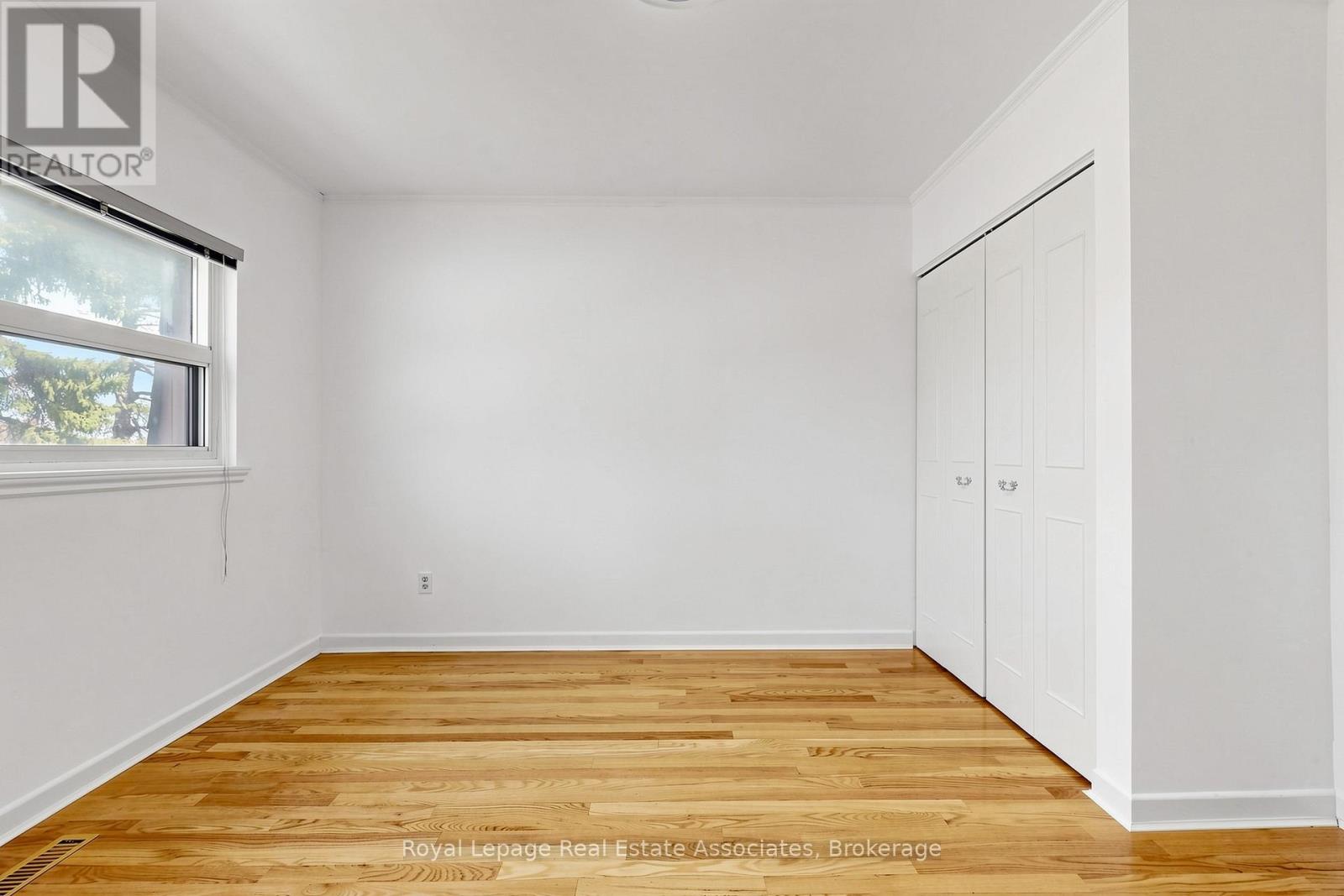 #40 600 SILVER CREEK BOULEVARD - 26